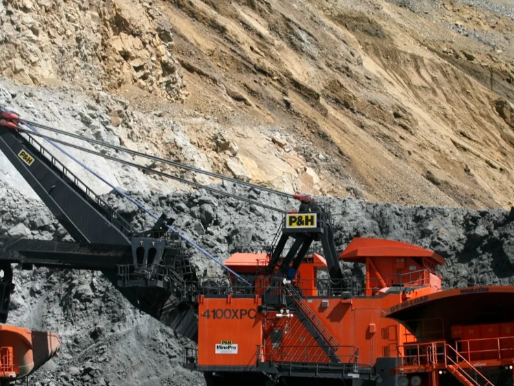 Gold Mine in Ecuador: Opportunities for the Mine Support Industry